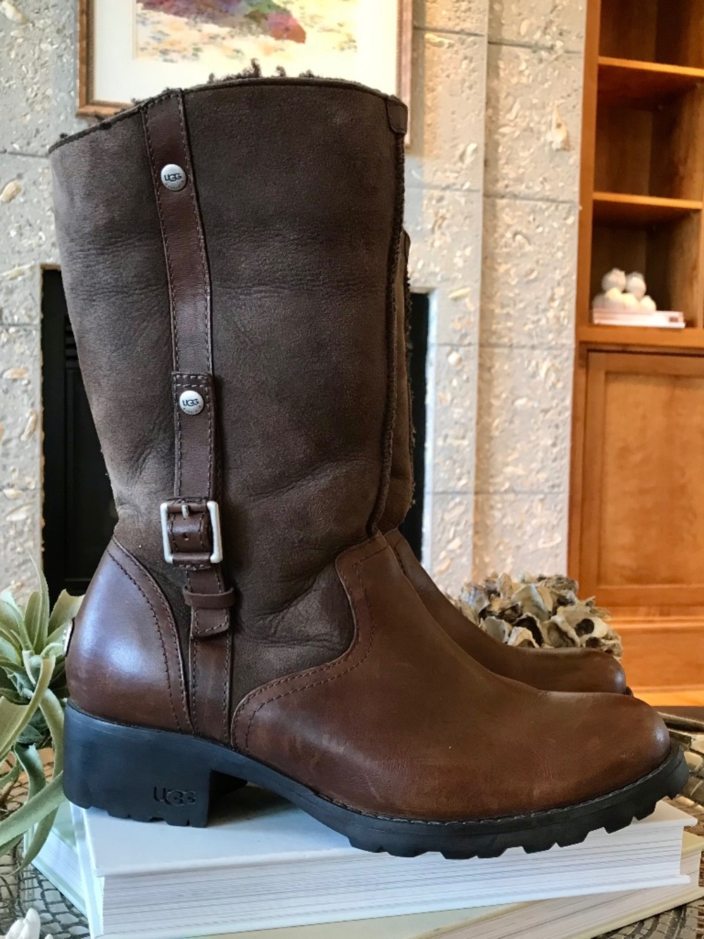 UGG CHOCOLATE BROWN BELLEVUE WATERPROOF LEATHER CONVERTIBLE BOOTS - Picture 2 of 16